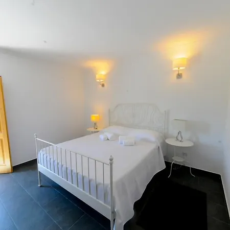 Casa Rendufas- Com Figos Alojamento de Turismo Rural *