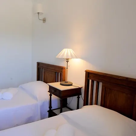 Alojamento de Turismo Rural Casa Rendufas- Com Figos