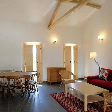 Alojamento de Turismo Rural Casa Rendufas- Com Figos Rendufas da Estrada