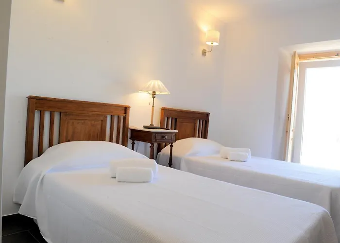 Κατάλυμα σε φάρμα Casa Rendufas- Com Figos *